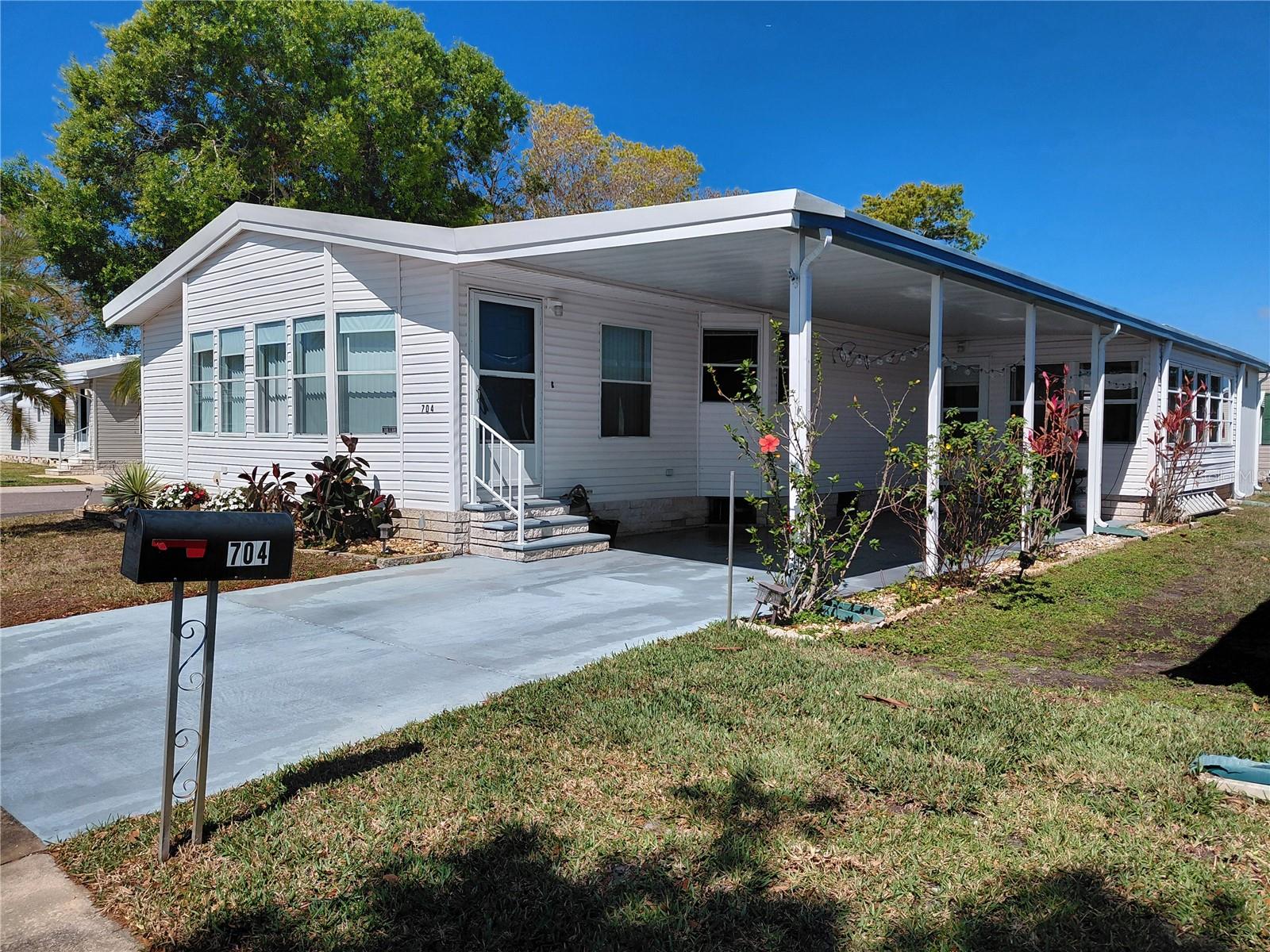 1001 STARKEY RD #704, LARGO, FL, 33771