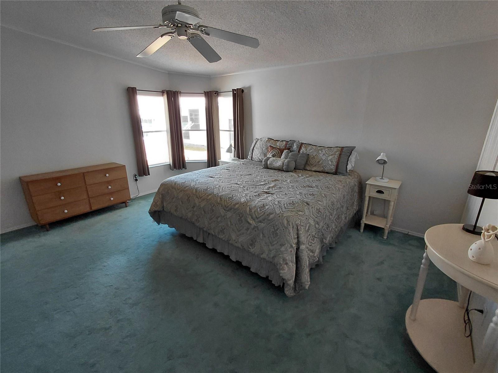 1001 STARKEY RD #704, LARGO, FL, 33771