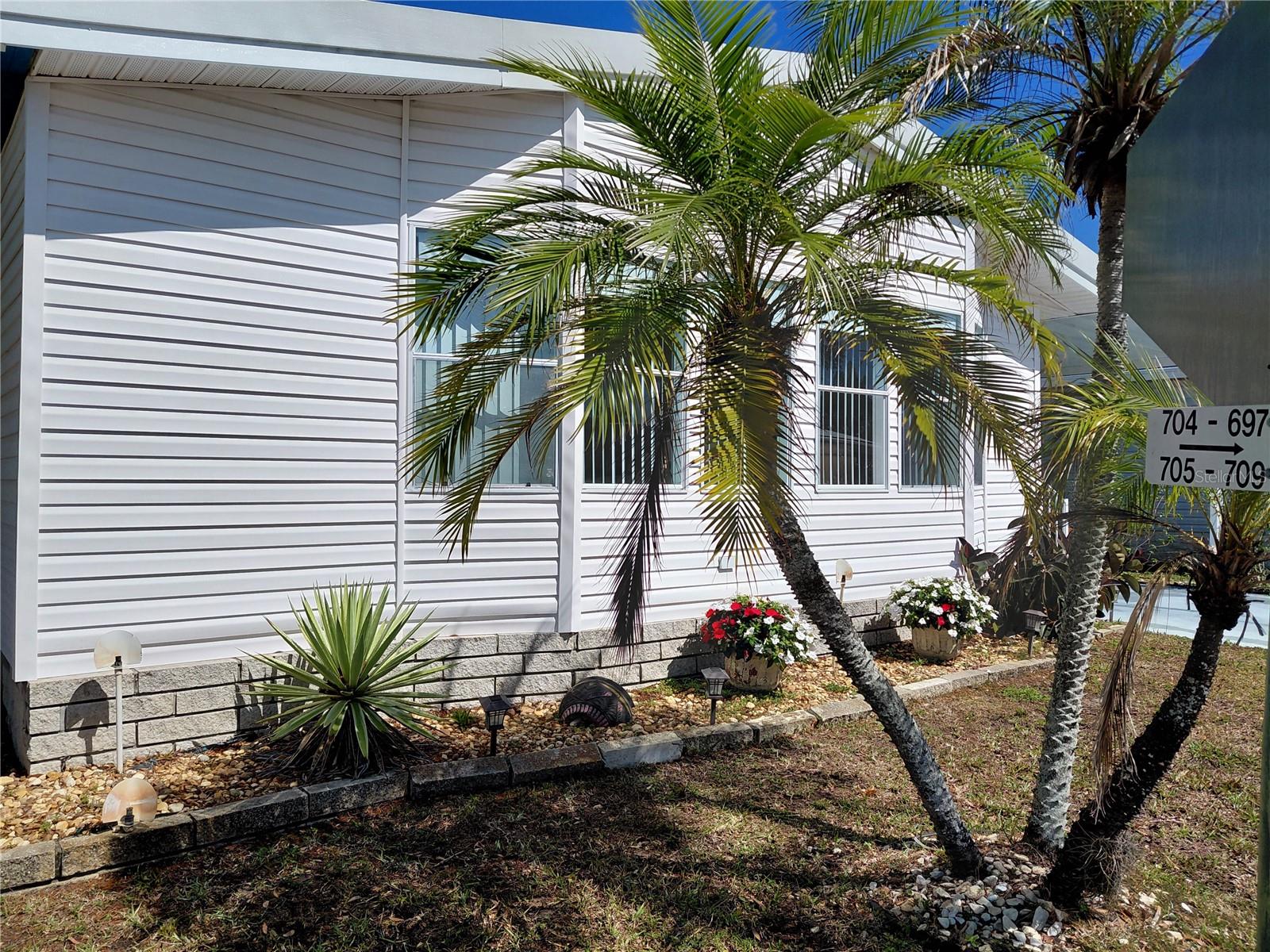 1001 STARKEY RD #704, LARGO, FL, 33771