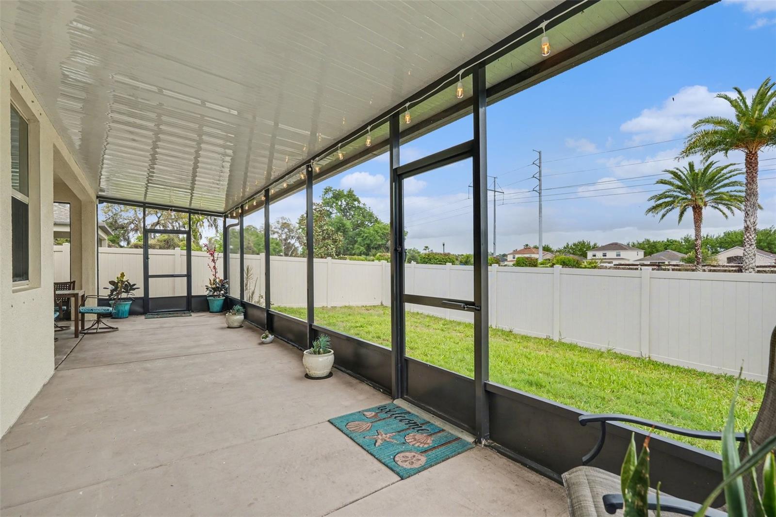 This is also the perfect space to curl up and read your favorite book or just watch your garden grow.