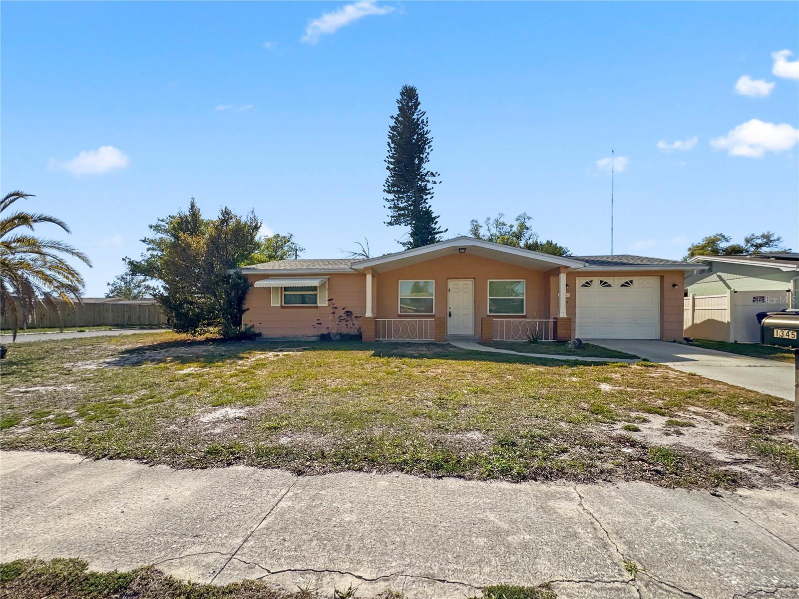HOLIDAY LAKE ESTATES, HOLIDAY, FL, 34691