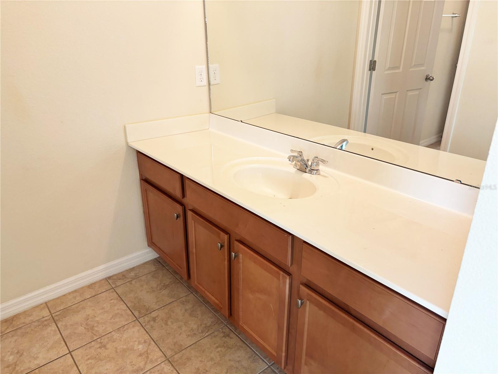 19363 FALLGLO DR, ORLANDO, FL, 32827