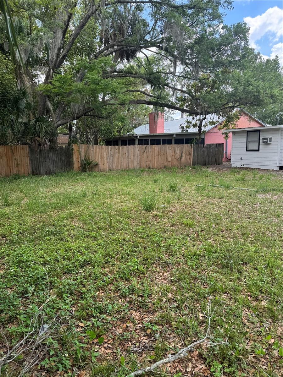 2016 E CLIFTON ST #A, TAMPA, FL, 33610