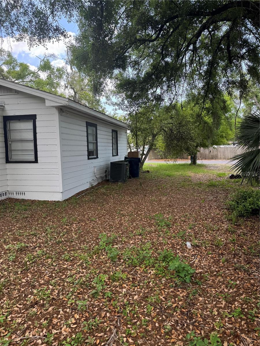 2016 E CLIFTON ST #A, TAMPA, FL, 33610