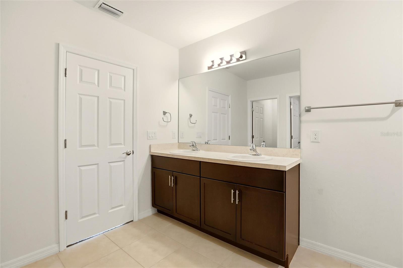 3680 PEBBLE TER, PUNTA GORDA, FL, 33980