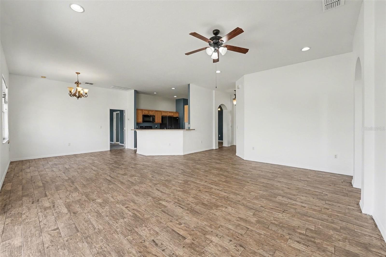 6228 ALAMANDA HILLS BLVD, LAKELAND, FL, 33813