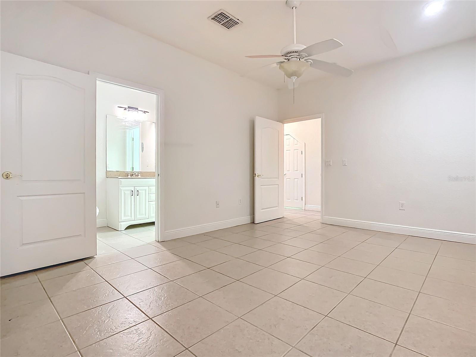 132 ORANGE AVE, CLERMONT, FL, 34711