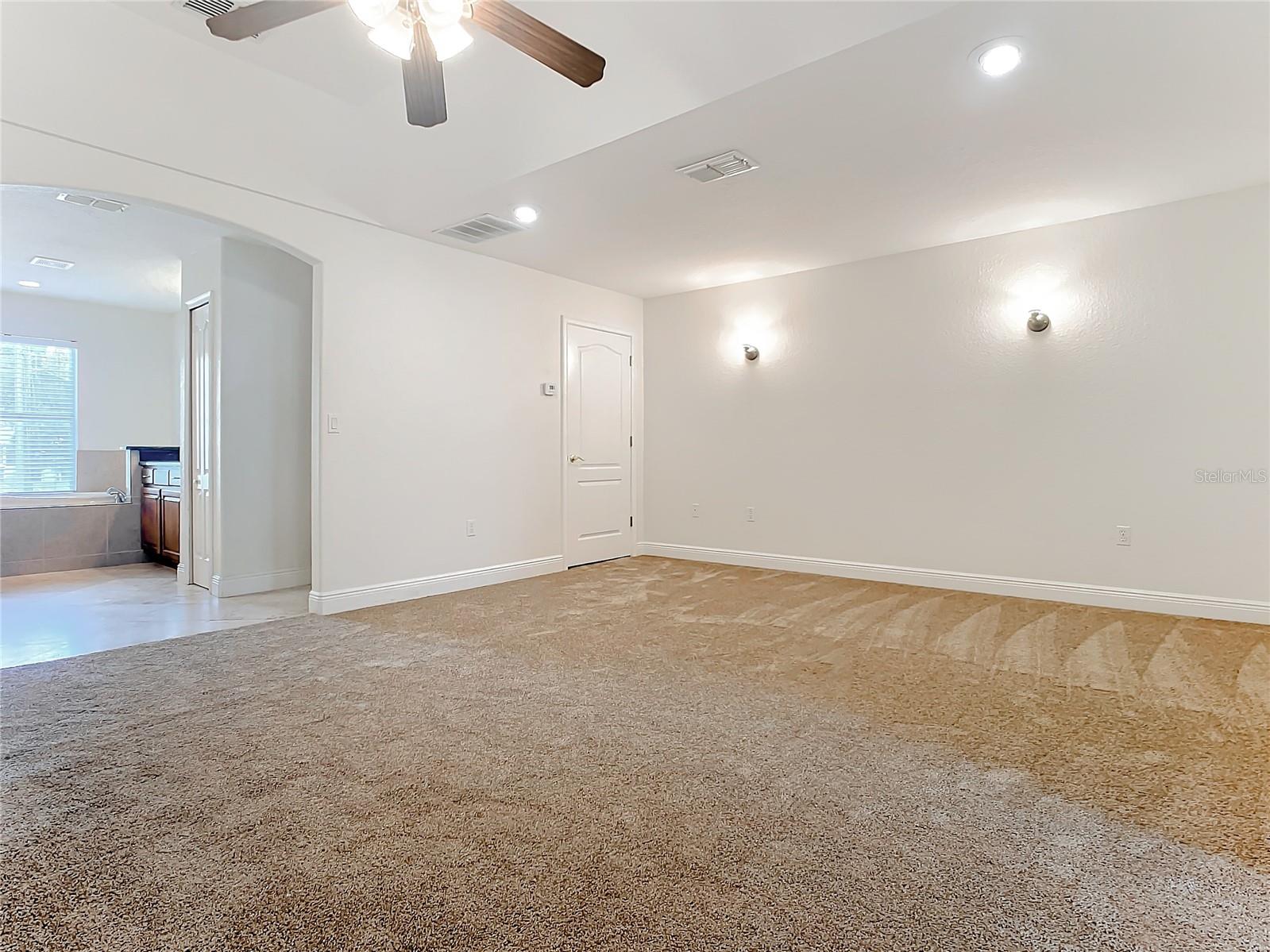 132 ORANGE AVE, CLERMONT, FL, 34711