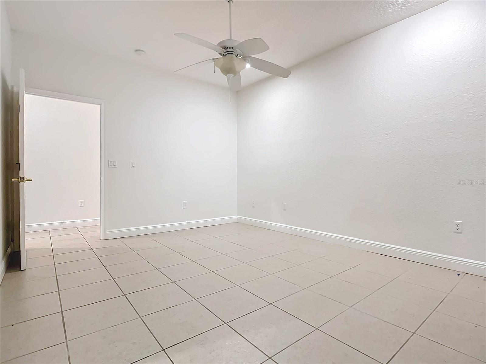 132 ORANGE AVE, CLERMONT, FL, 34711