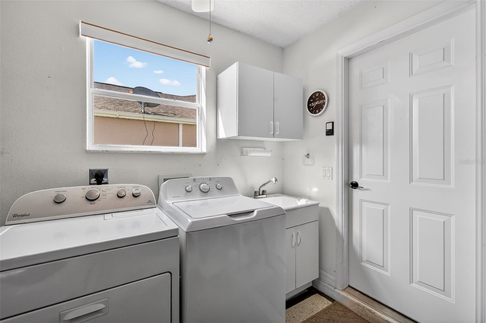 416 CARRERA DR, THE VILLAGES, FL, 32159