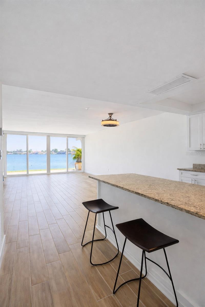 500 TREASURE ISLAND CSWY #109, TREASURE ISLAND, FL, 33706