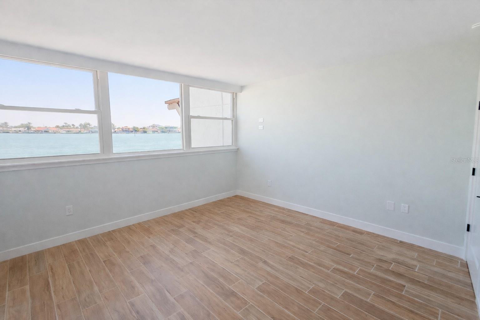 500 TREASURE ISLAND CSWY #109, TREASURE ISLAND, FL, 33706