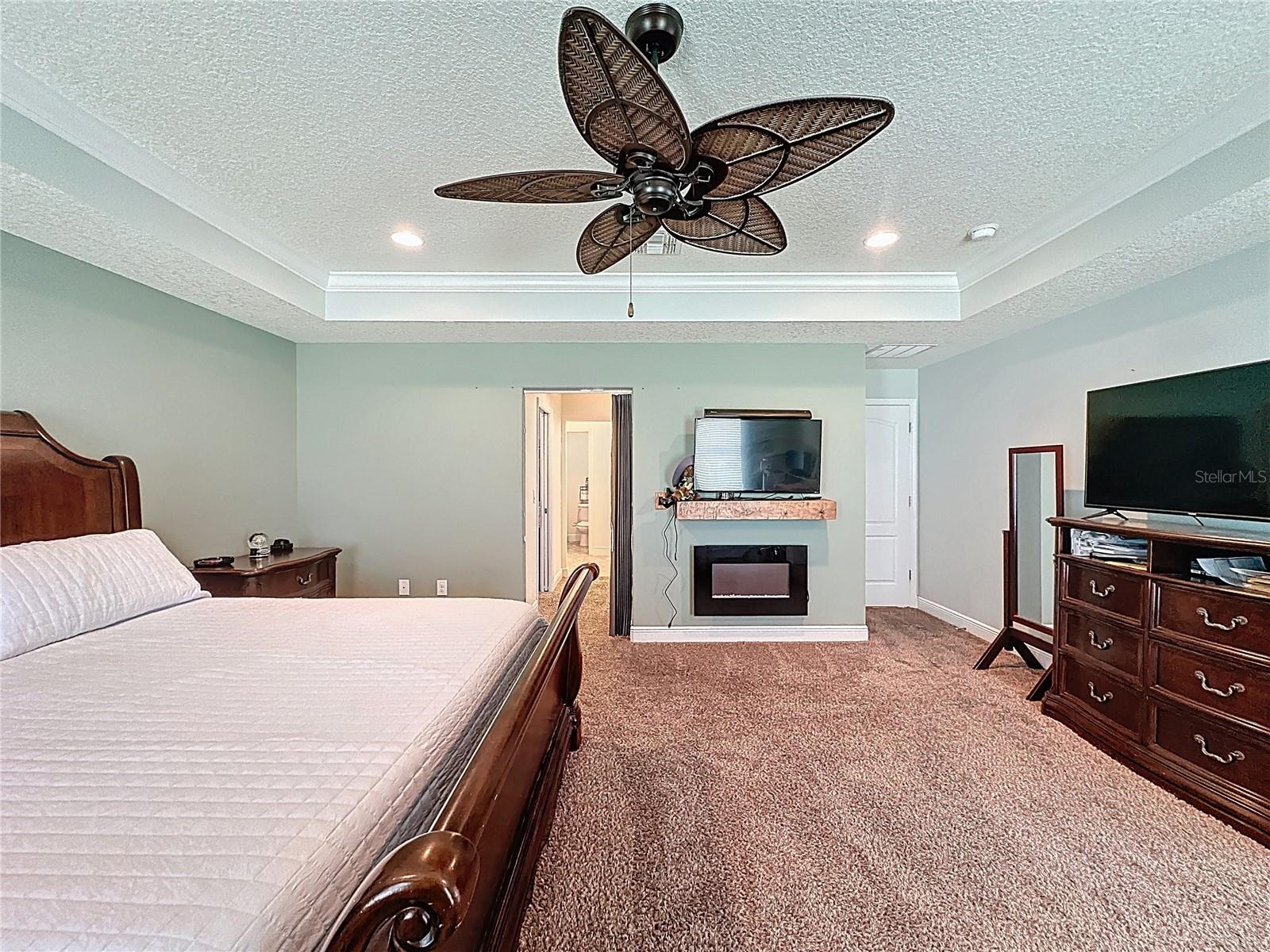 30454 ISLAND CLUB DR, DEER ISLAND, FL, 32778