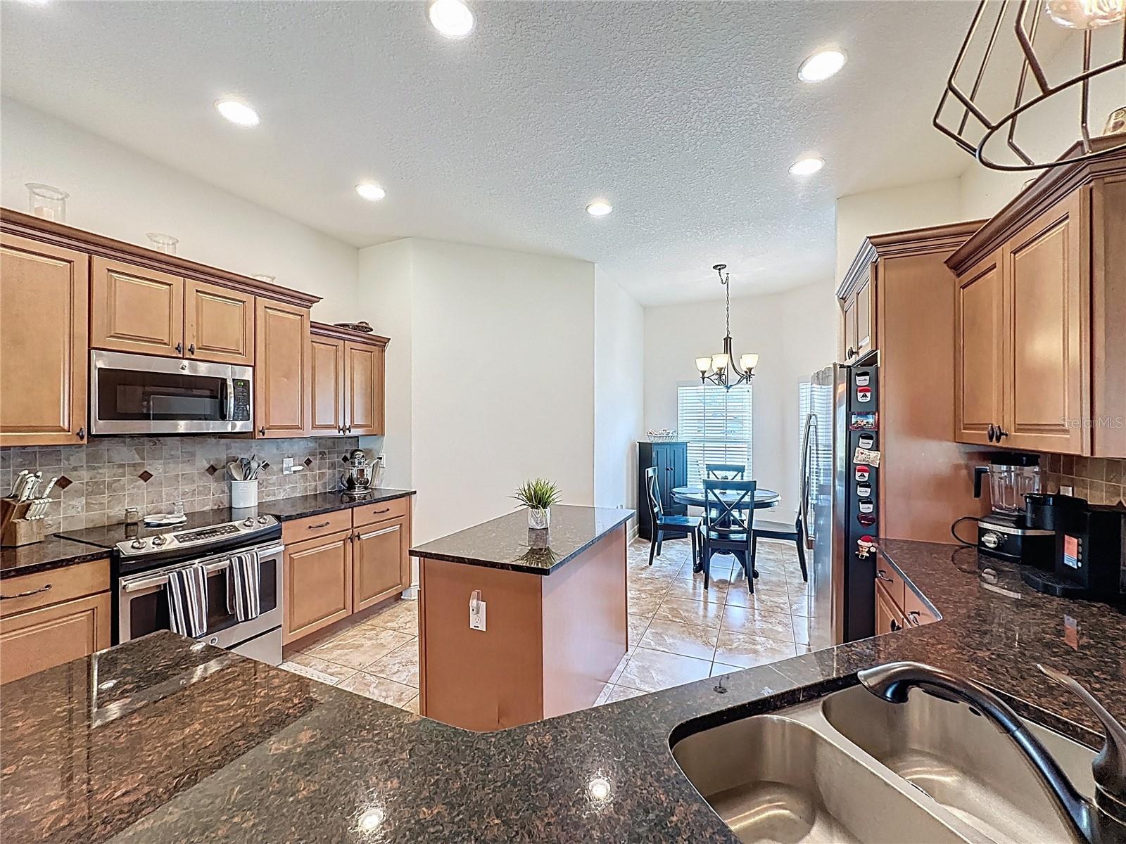 30454 ISLAND CLUB DR, DEER ISLAND, FL, 32778