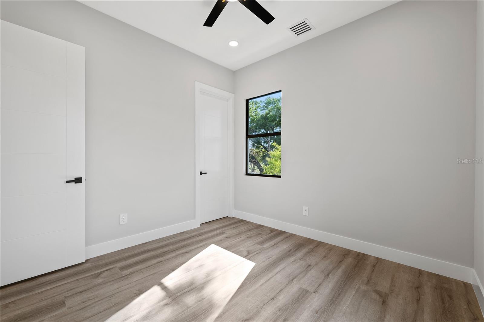 3104 W PINE ST, TAMPA, FL, 33607