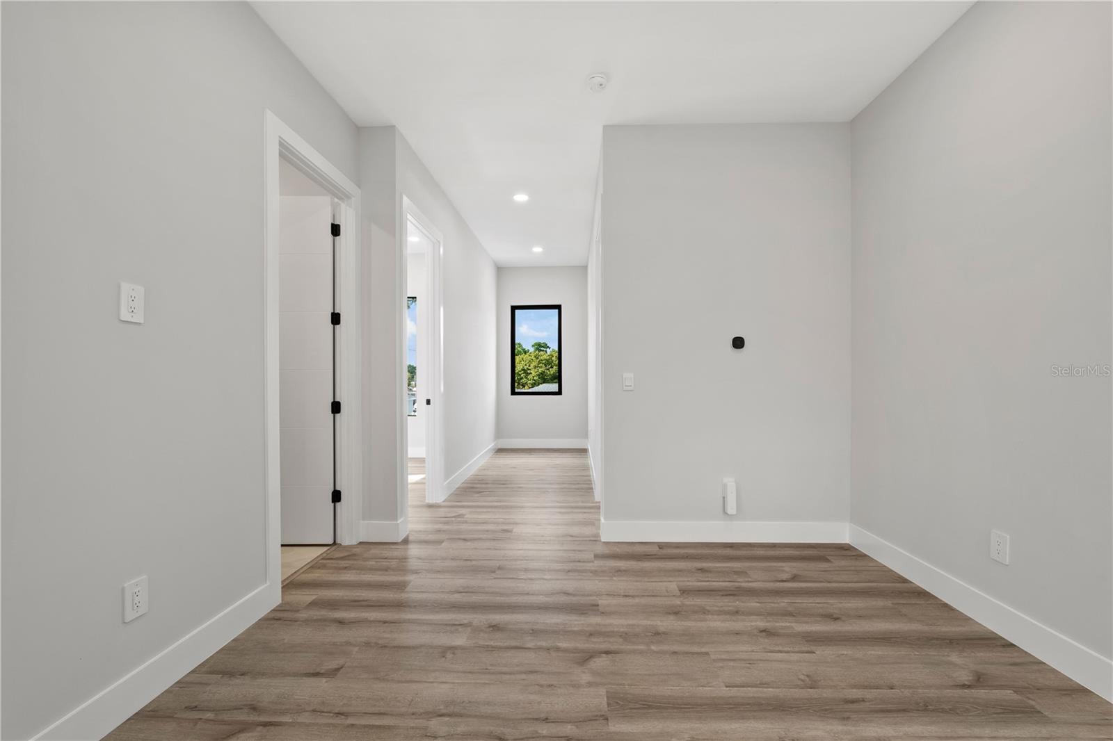 3104 W PINE ST, TAMPA, FL, 33607