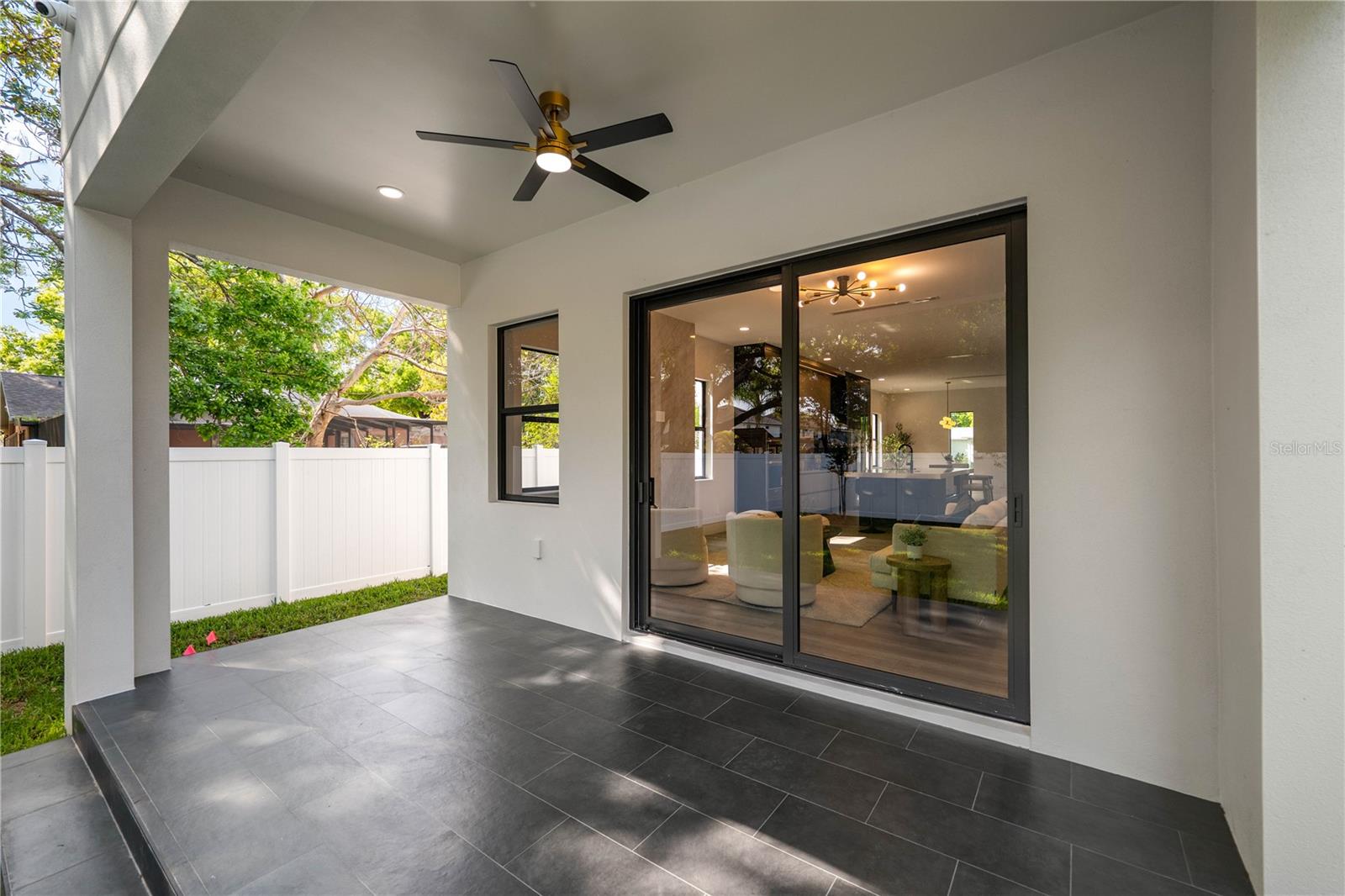 3104 W PINE ST, TAMPA, FL, 33607