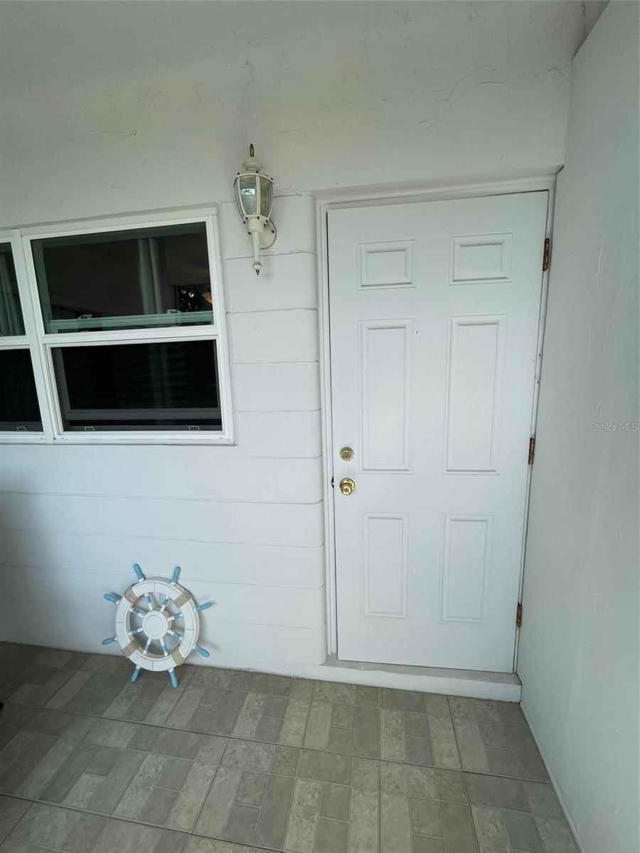 4051 58TH ST N #243, KENNETH CITY, FL, 33709