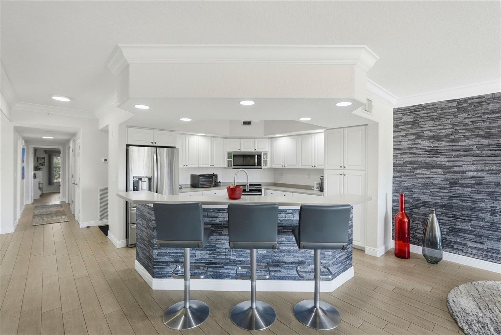 1695 PINELLAS BAYWAY S #E4, TIERRA VERDE, FL, 33715