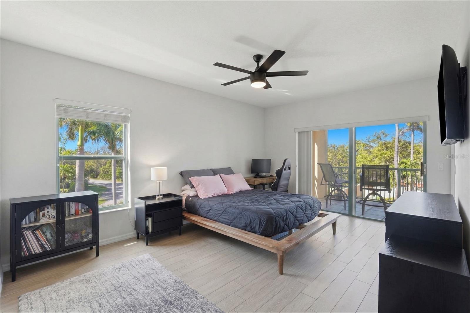 1695 PINELLAS BAYWAY S #E4, TIERRA VERDE, FL, 33715