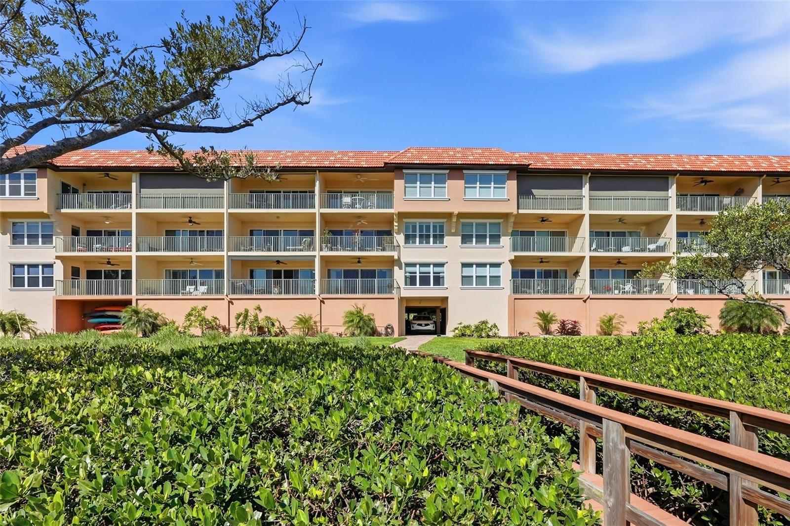 1695 PINELLAS BAYWAY S #E4, TIERRA VERDE, FL, 33715