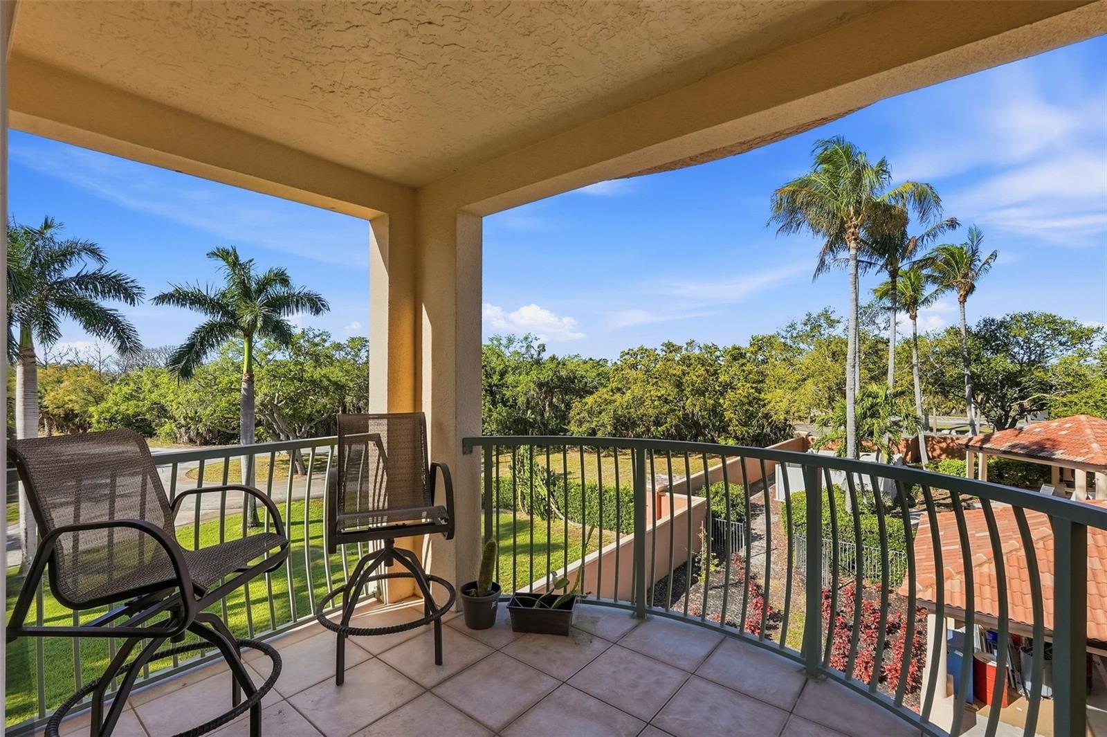 1695 PINELLAS BAYWAY S #E4, TIERRA VERDE, FL, 33715