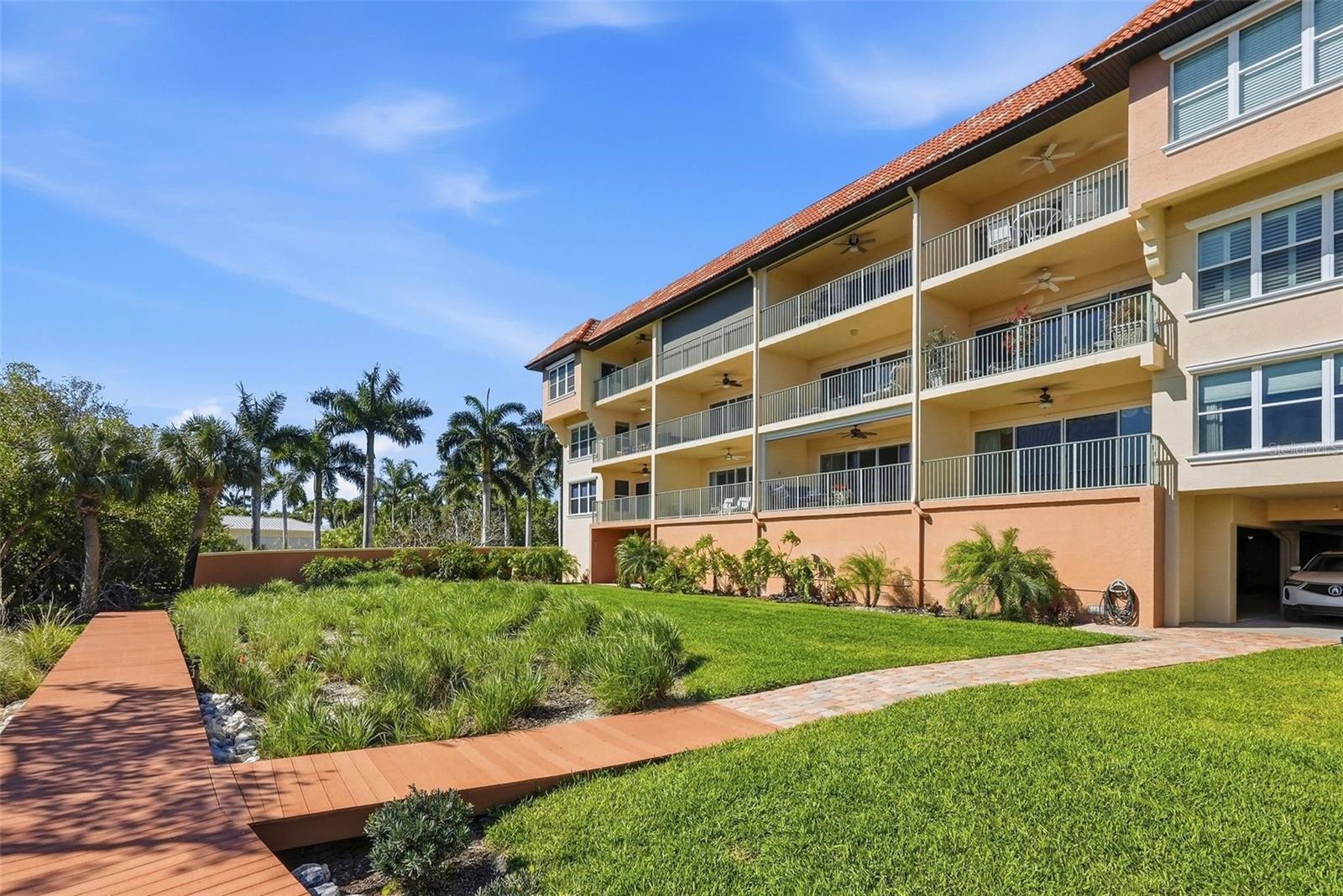 1695 PINELLAS BAYWAY S #E4, TIERRA VERDE, FL, 33715