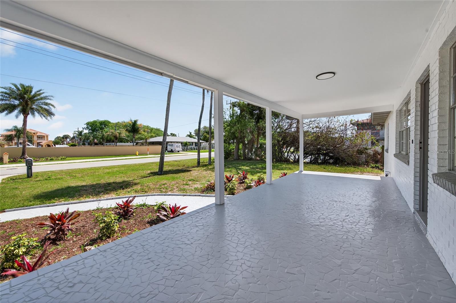 1822 S PALMETTO AVE, SOUTH DAYTONA, FL, 32119