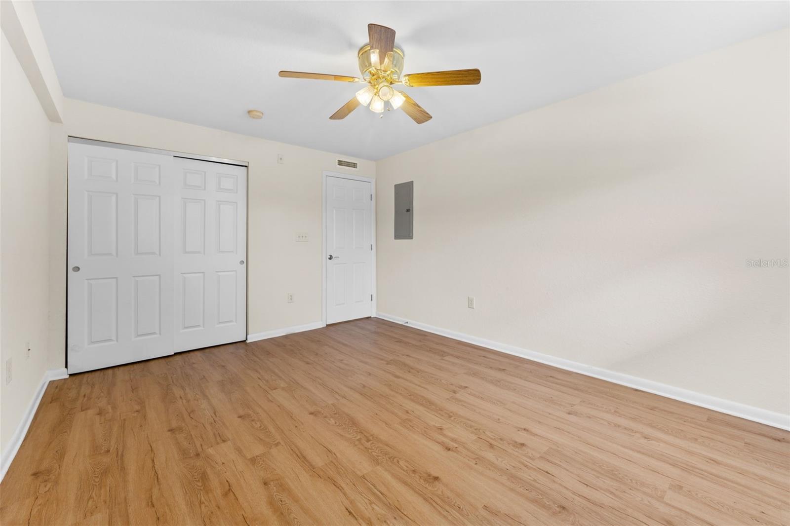 1950 59TH AVE N #114, ST PETERSBURG, FL, 33714
