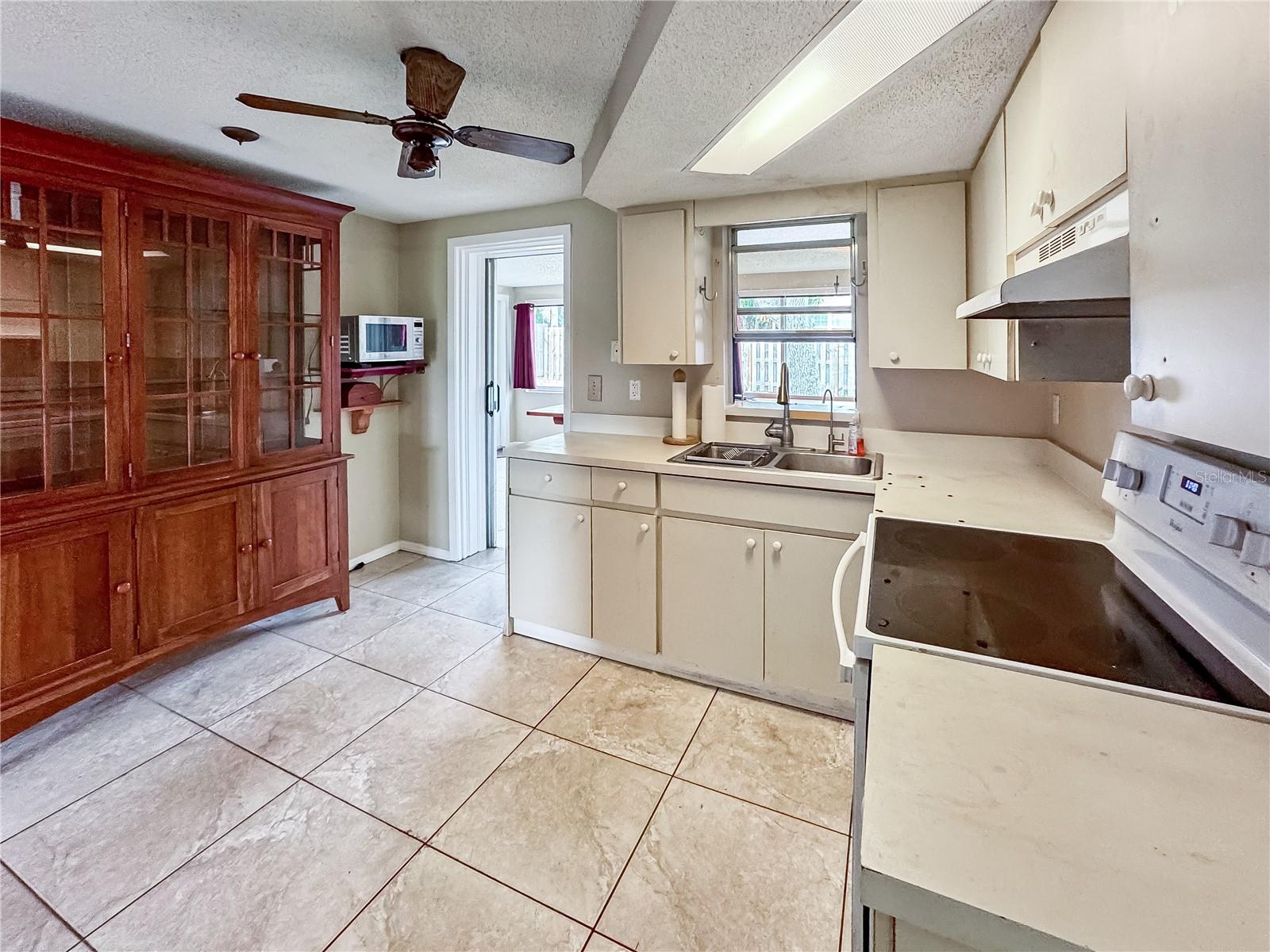 934 FUNDY RD, VENICE, FL, 34293