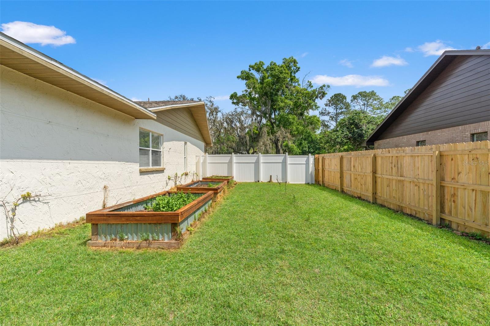 2524 VICTARRA CIR, LUTZ, FL, 33559