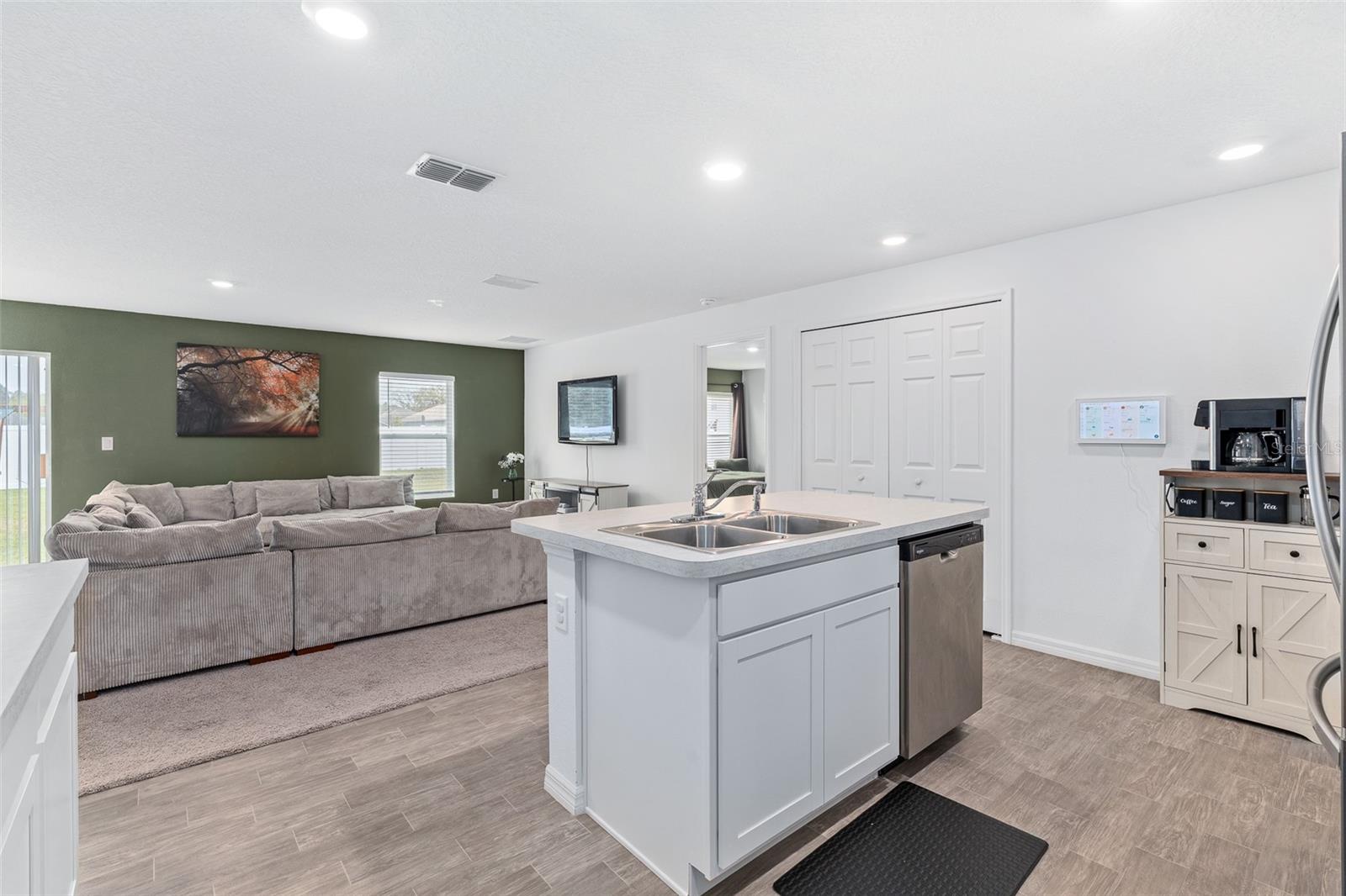 153 BIRD OF PARADISE DR, PALM COAST, FL, 32137