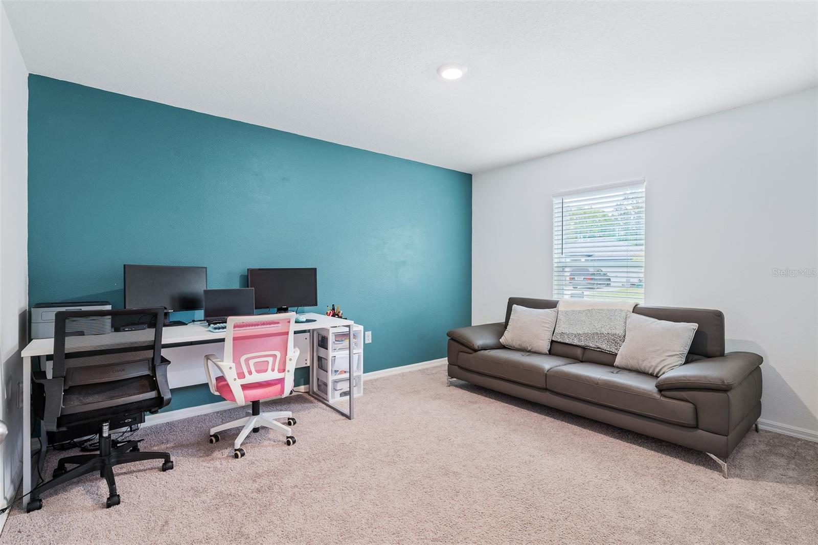 153 BIRD OF PARADISE DR, PALM COAST, FL, 32137