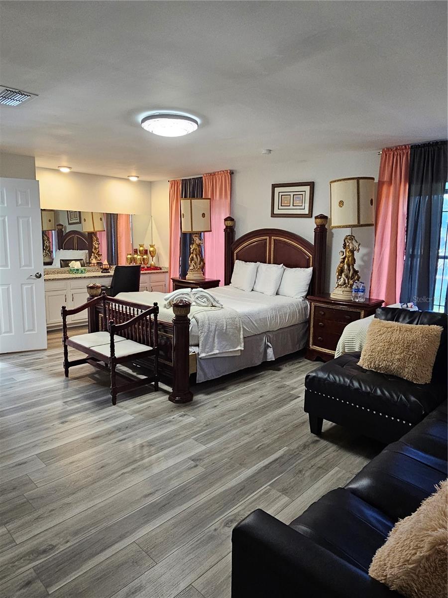 1745 FOXCREEK LN, APOPKA, FL, 32703
