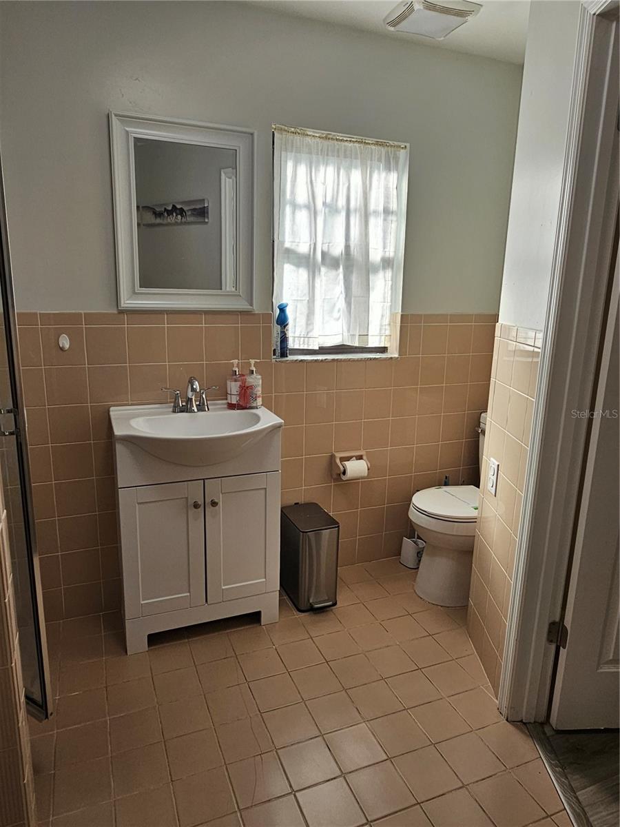1745 FOXCREEK LN, APOPKA, FL, 32703