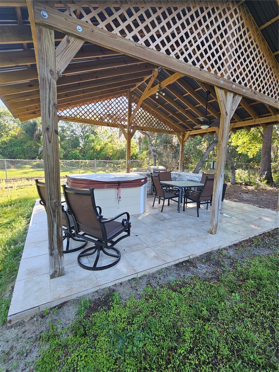 1745 FOXCREEK LN, APOPKA, FL, 32703