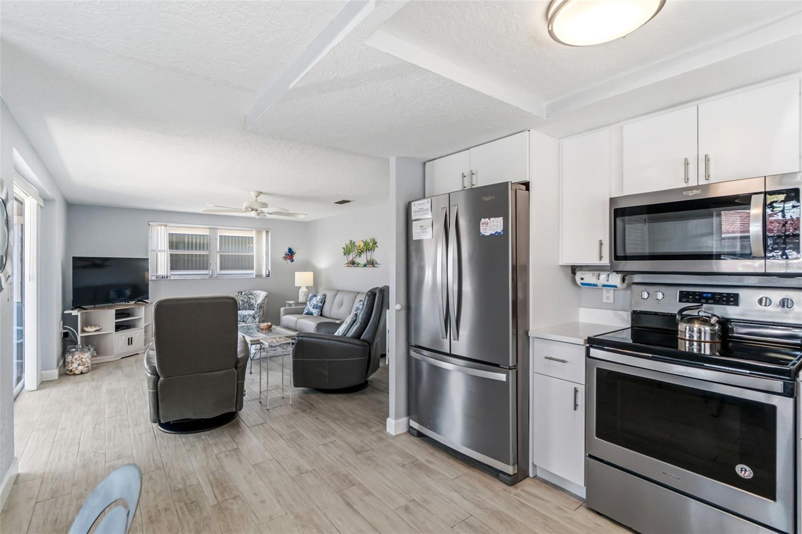 6154 MIDNIGHT PASS RD #A-05, SARASOTA, FL, 34242