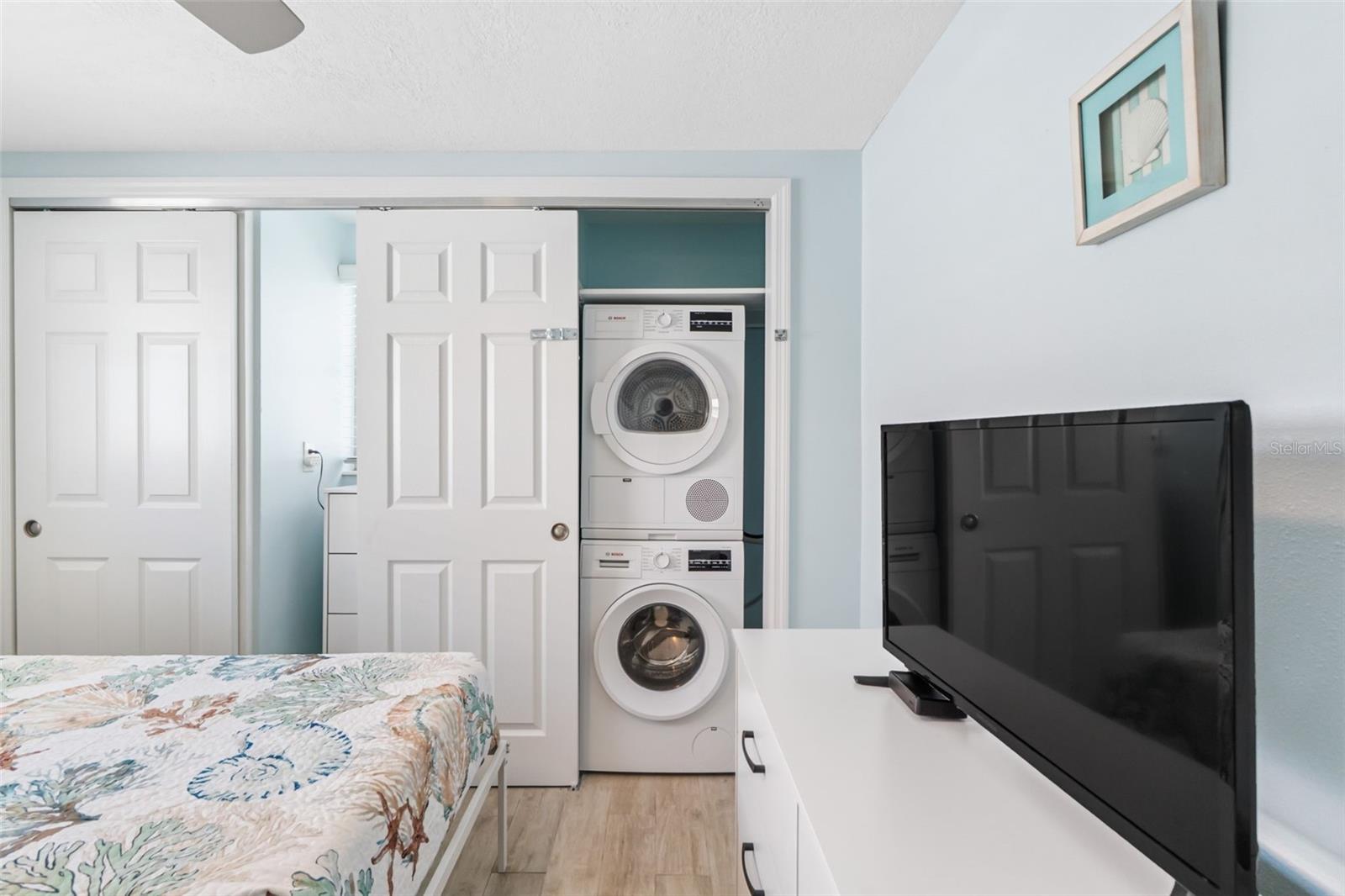 6154 MIDNIGHT PASS RD #A-05, SARASOTA, FL, 34242
