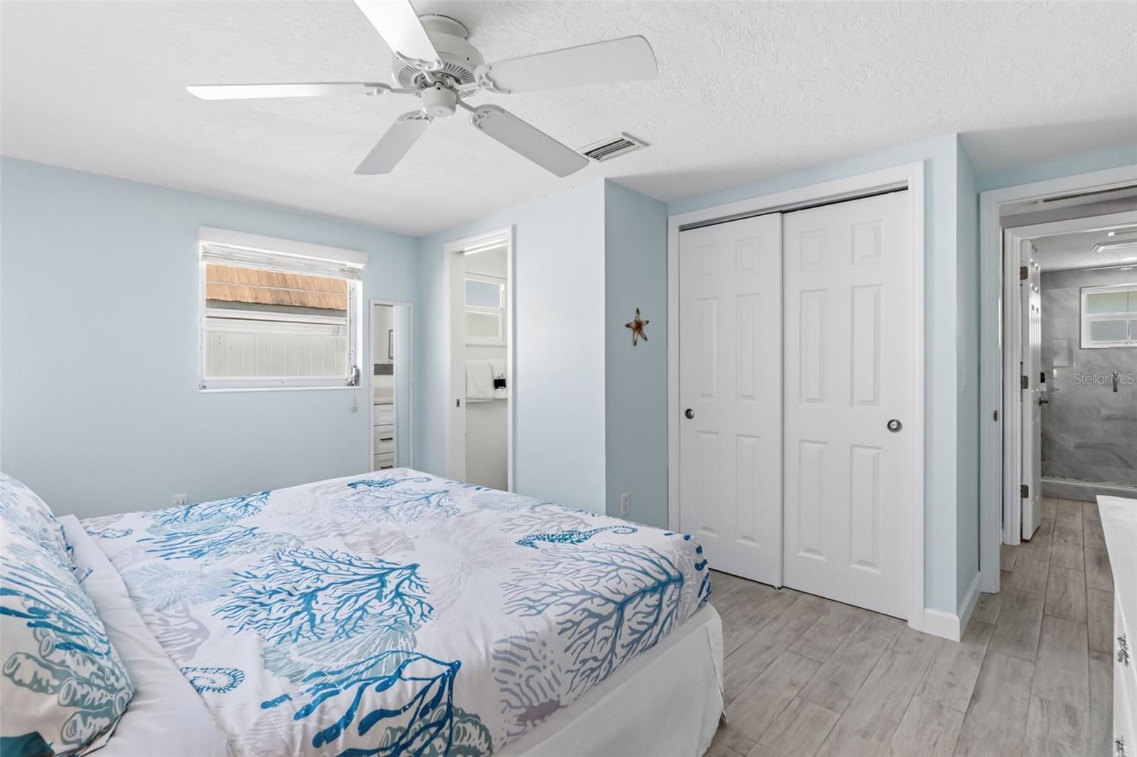 6154 MIDNIGHT PASS RD #A-05, SARASOTA, FL, 34242