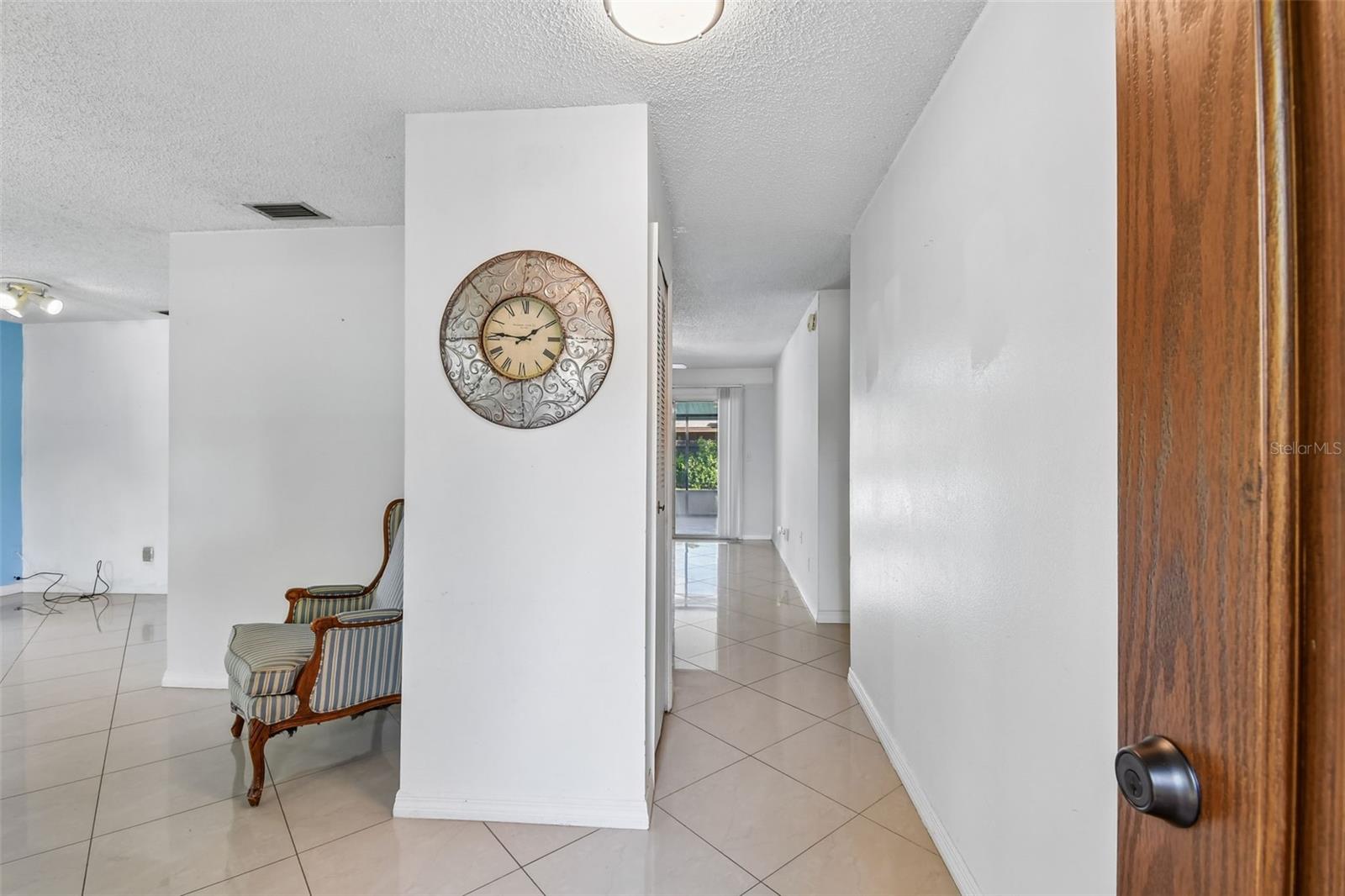 13635 BERKSHIRE CT, GRAND ISLAND, FL, 32735