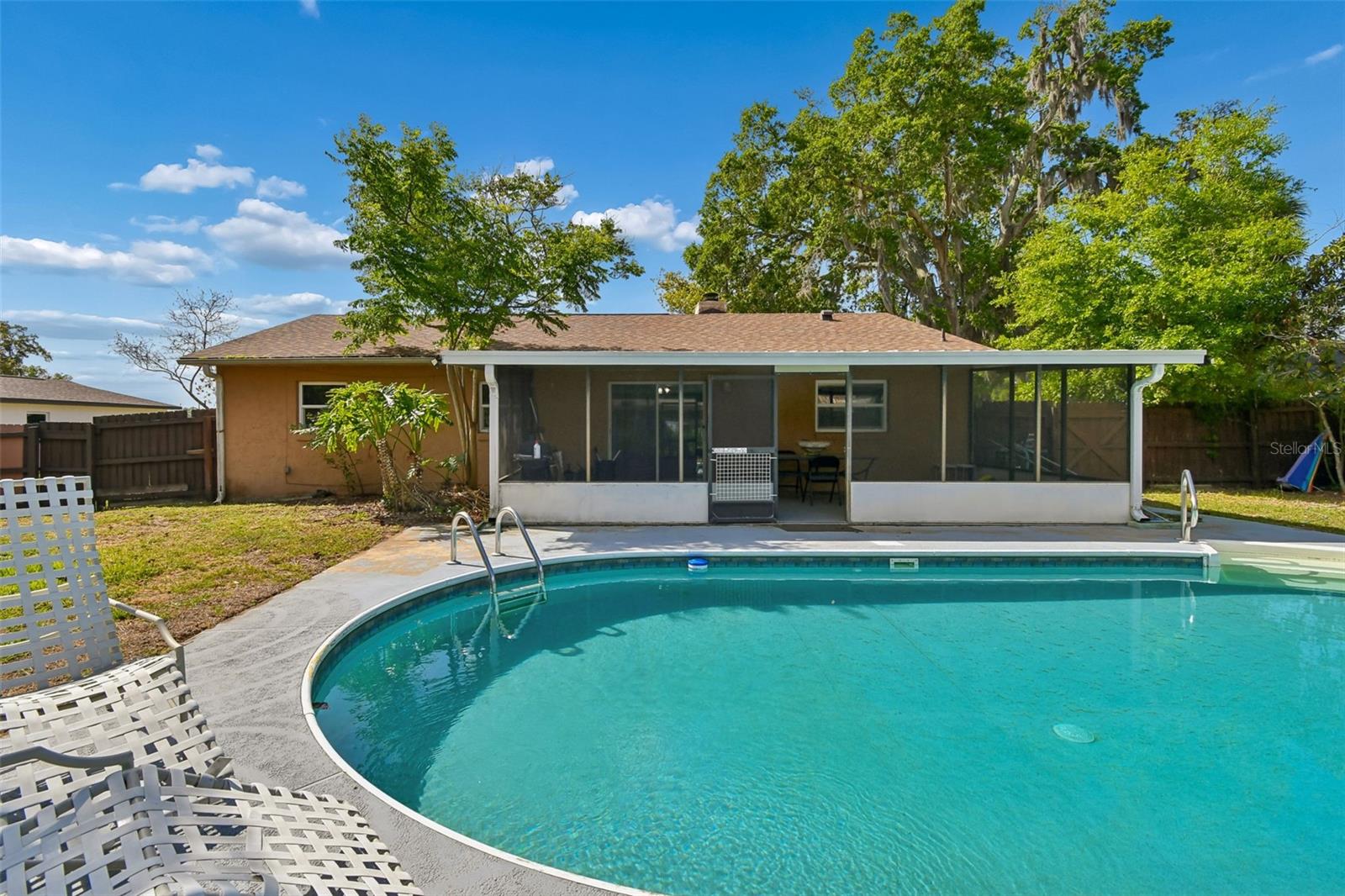 13635 BERKSHIRE CT, GRAND ISLAND, FL, 32735