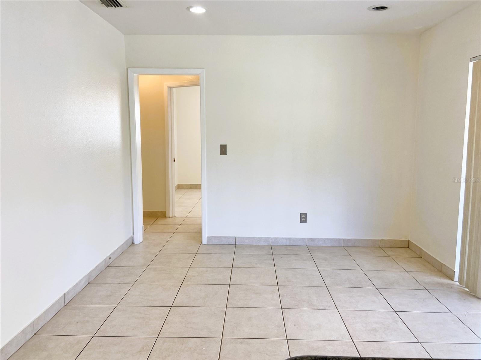 7306 KINGSBURY CIR, TAMPA, FL, 33610
