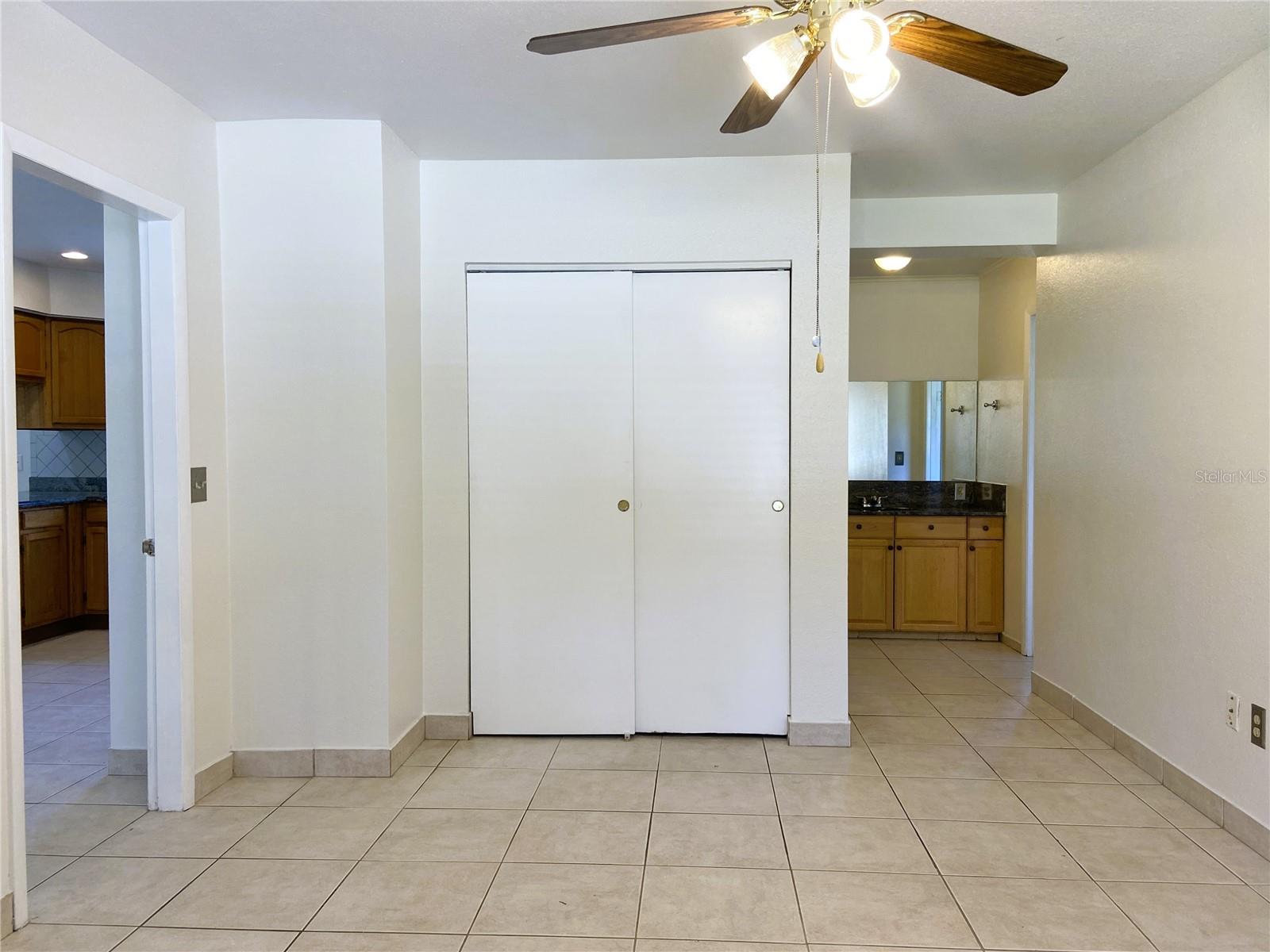 7306 KINGSBURY CIR, TAMPA, FL, 33610