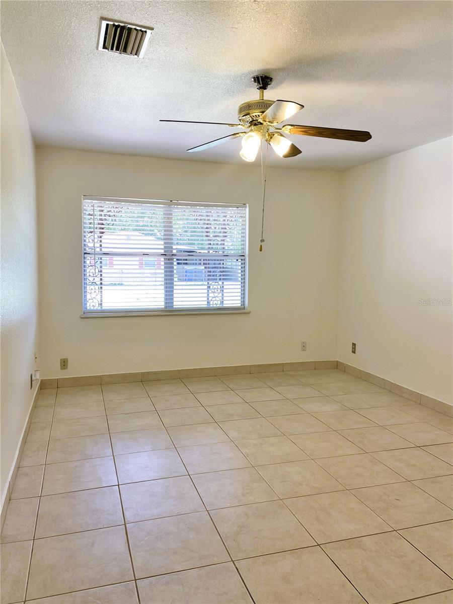 7306 KINGSBURY CIR, TAMPA, FL, 33610