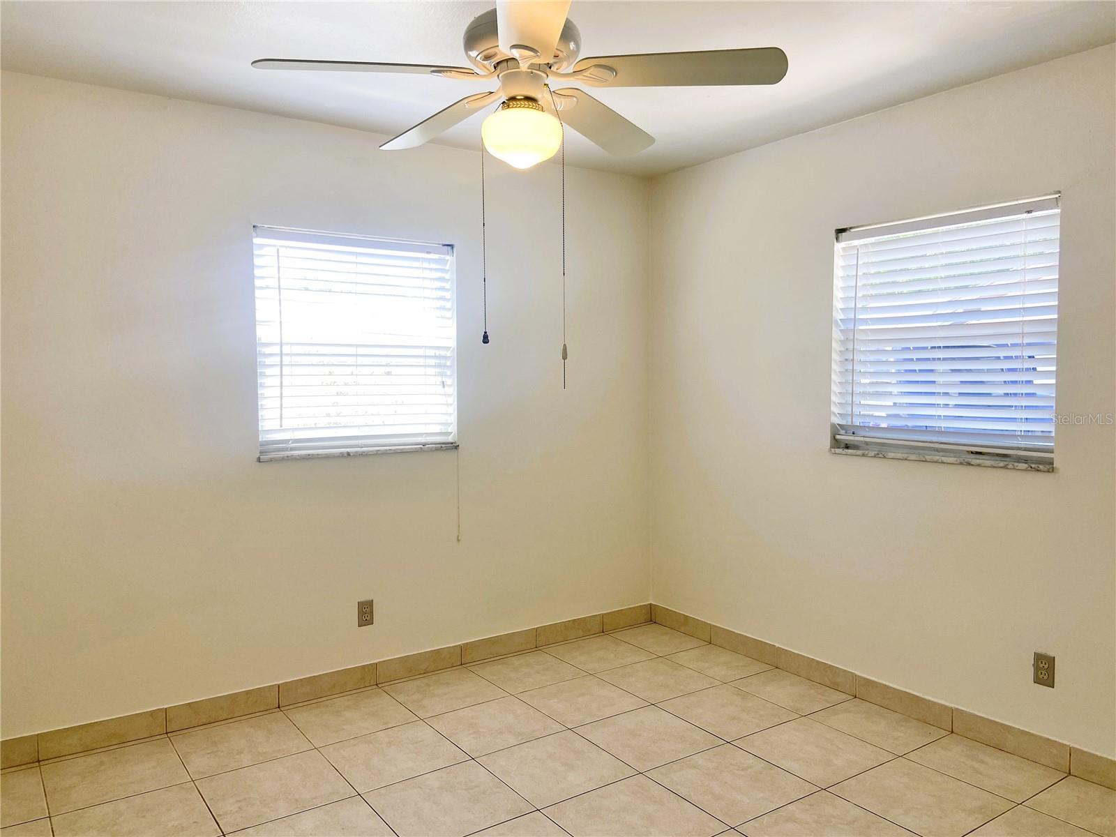 7306 KINGSBURY CIR, TAMPA, FL, 33610