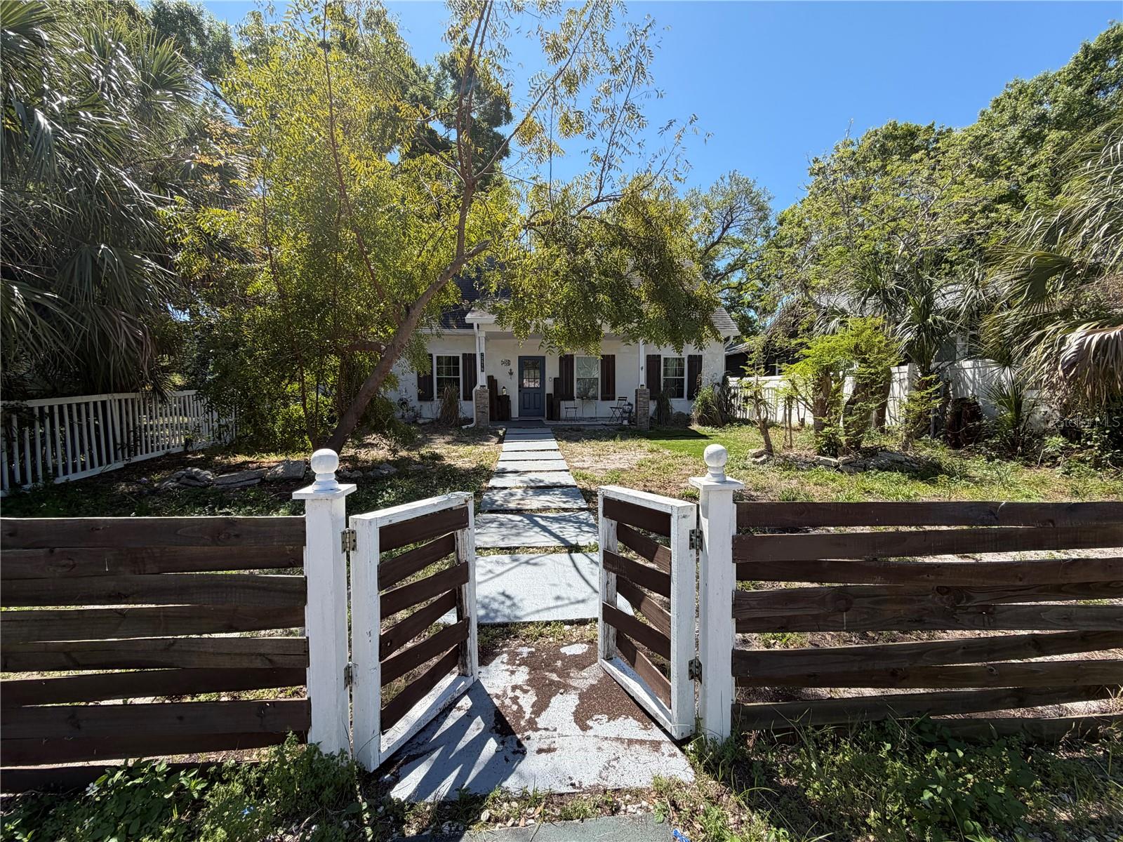 2516 3RD AVE S, ST PETERSBURG, FL, 33712