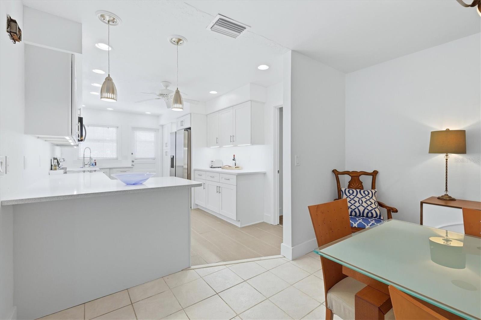 616 LYONS LN, LONGBOAT KEY, FL, 34228