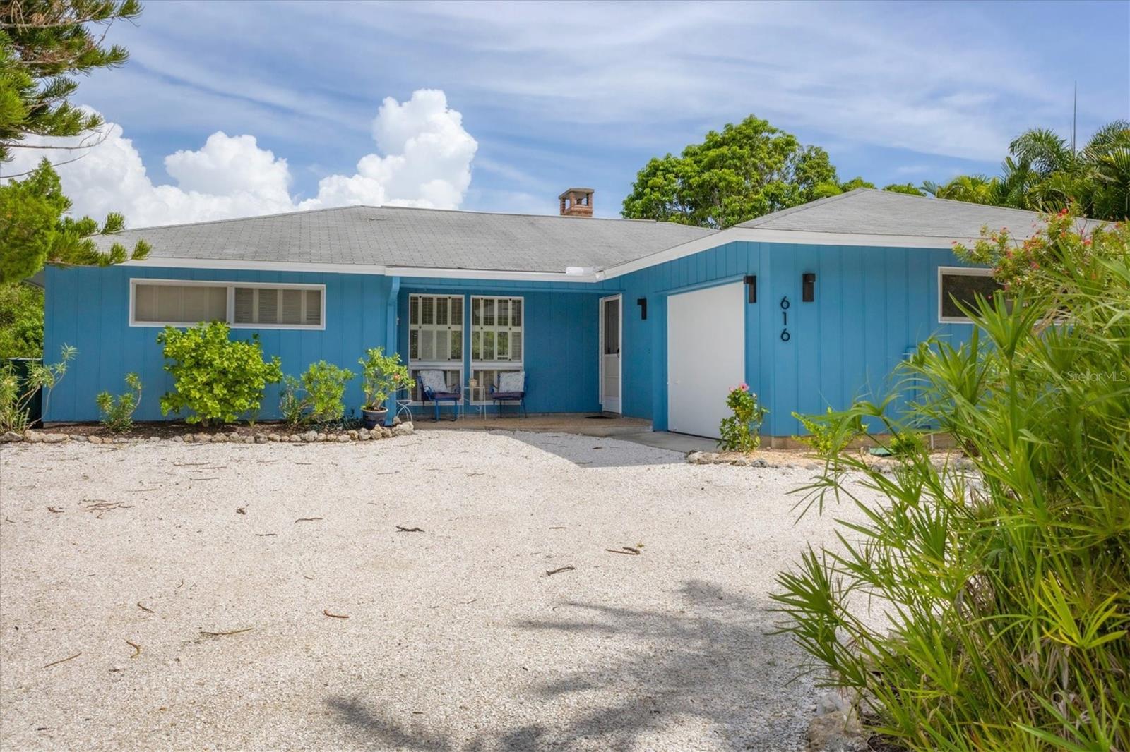 616 LYONS LN, LONGBOAT KEY, FL, 34228