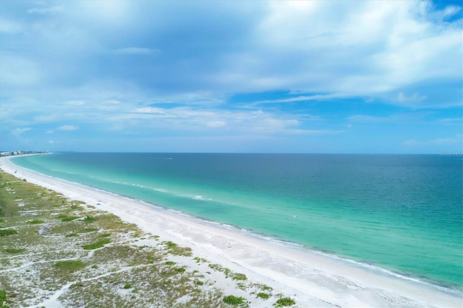 616 LYONS LN, LONGBOAT KEY, FL, 34228