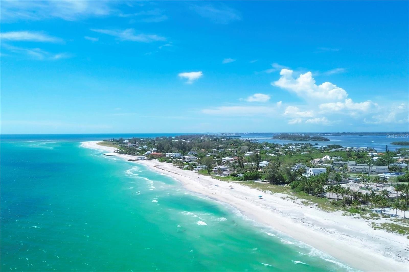 616 LYONS LN, LONGBOAT KEY, FL, 34228